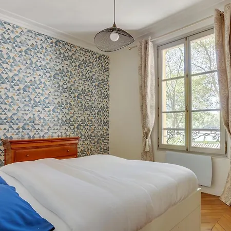 Ferienwohnung Aux Loges De L'Orangerie Versailles Exterior foto